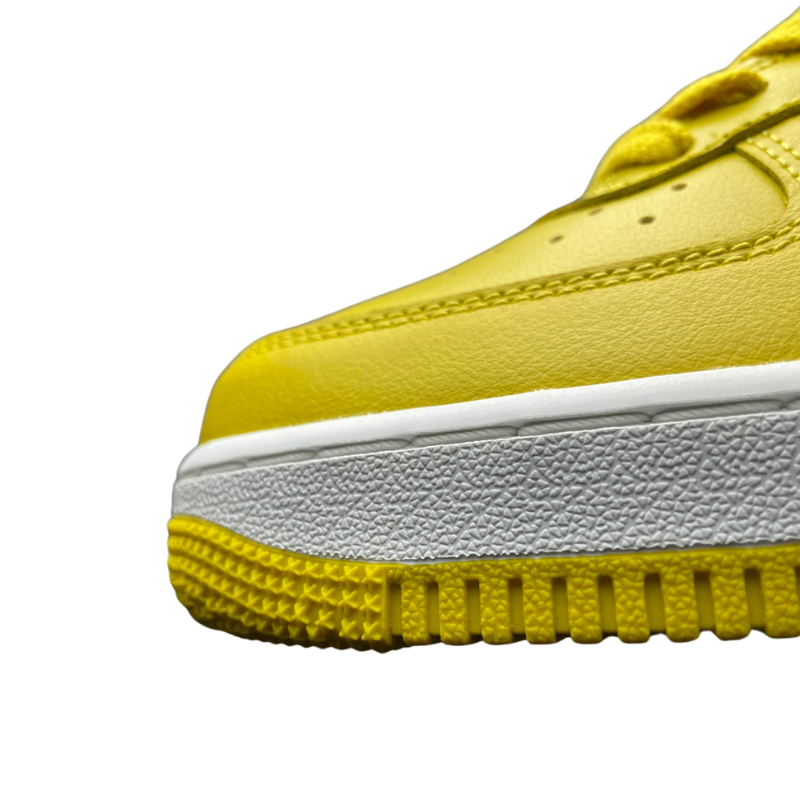 Tênis Nike Air Force 1 Low Yellow Jewel