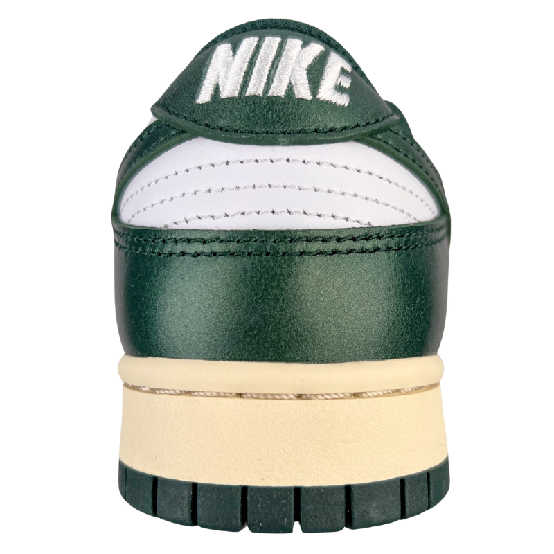 Nike Dunk Low "Vintage Green"